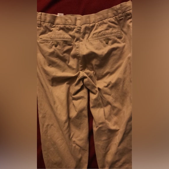 Men’s Loose Fit Khakis - Picture 3 of 3